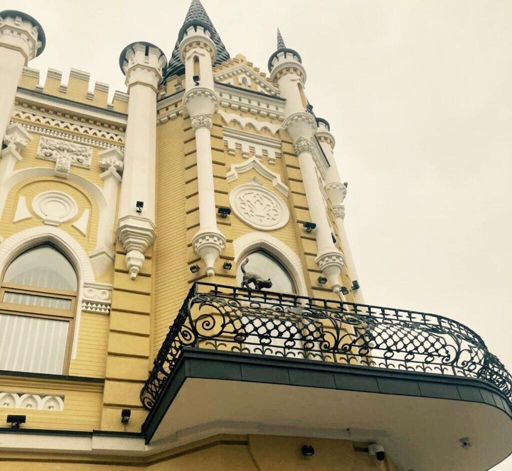 Новая Красивая Квартира. Čerkasy Exteriér fotografie